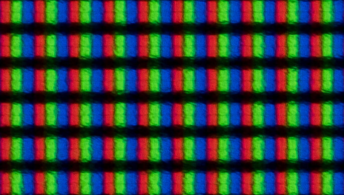 Pixels on the Samsung Smart Monitor M80D.
