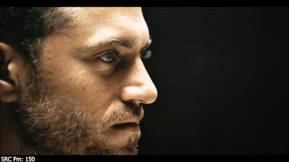 Example of the low-quality content smoothing photo from the TCL QM8K.