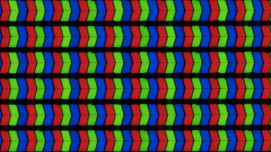 Chevron-shaped subpixels on the LG UQ9000, an IPS display.
