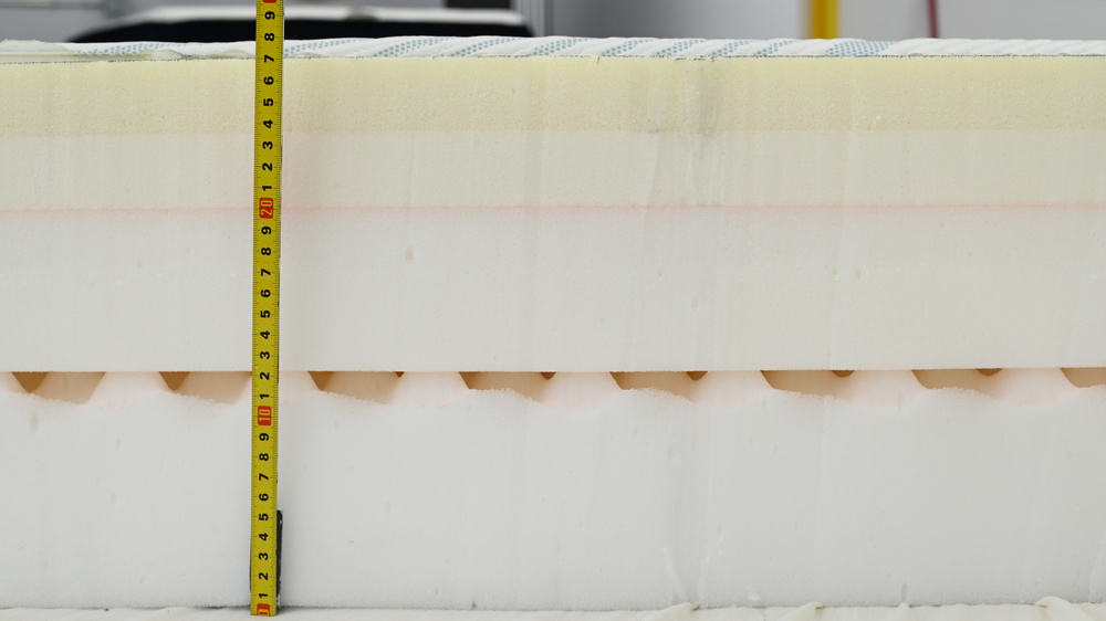 A photo showing the thickness of the Tempur-Pedic TEMPUR-Adapt Foam Layer.