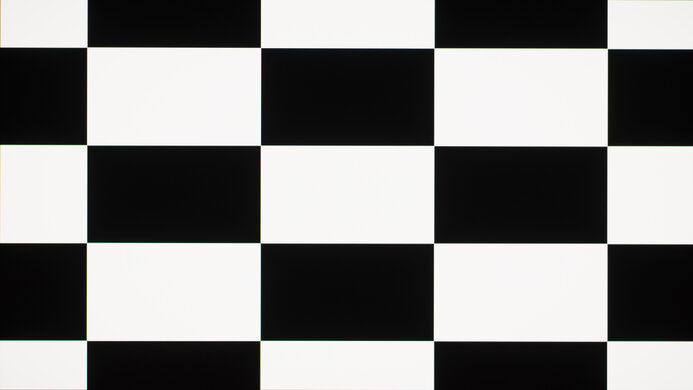 MSI MPG 321URX QD-OLED checkerboard pattern