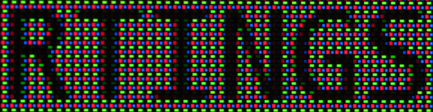 Text clarity on the ASUS XG27ACDNG with fringing around letters.