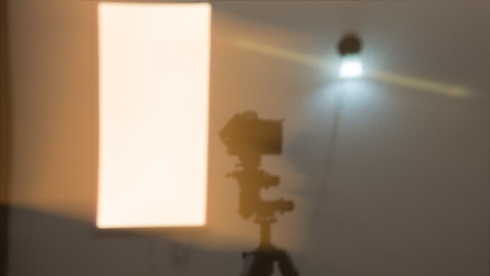 Total reflected light on the Samsung 3D monitor.