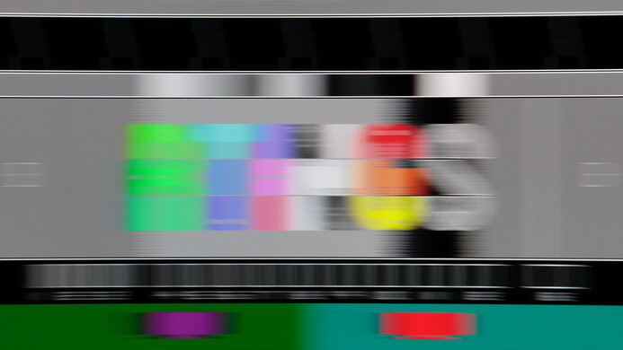 Pursuit photo at 60Hz of the Samsung C32G75T.