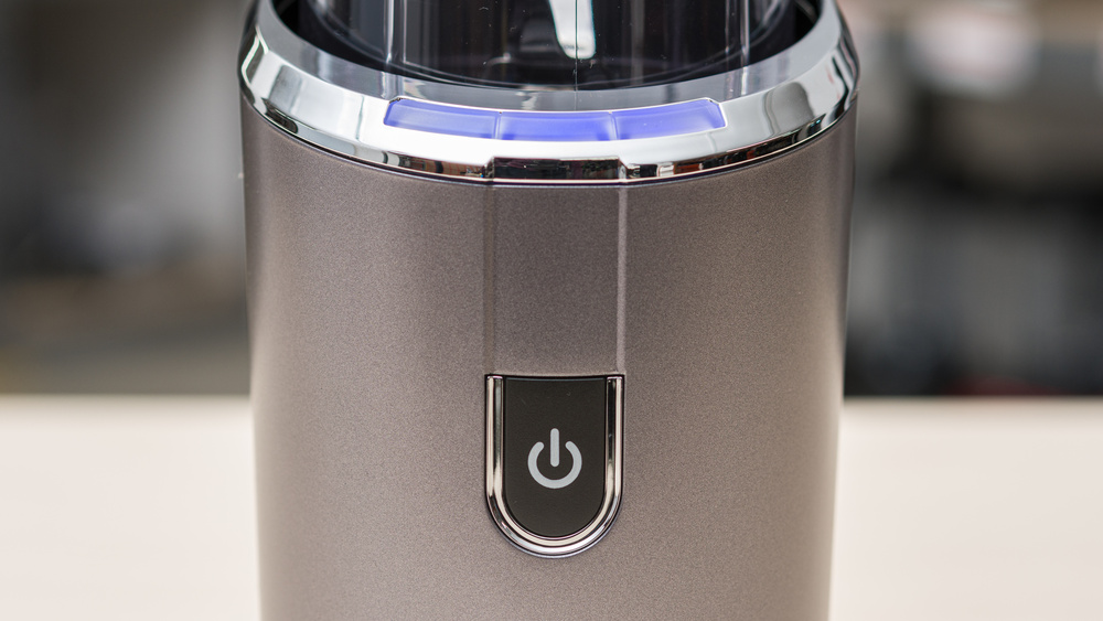 The Cuisinart EvolutionX Cordless Rechargeable Personal Blender's power button,