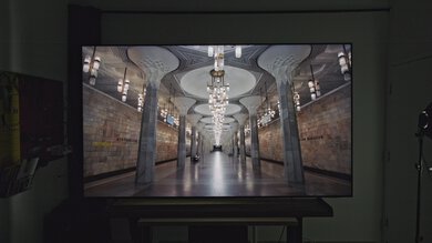 Hallway lights photo on the Samsung 100QN80F.