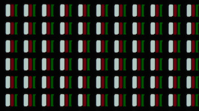 A closeup photo showing the BWRG subpixel structure on the LG G5 OLED
