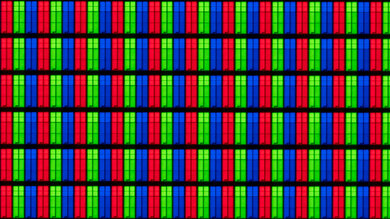 Macro photo of the VA pixels on the TCL 65QM8K.