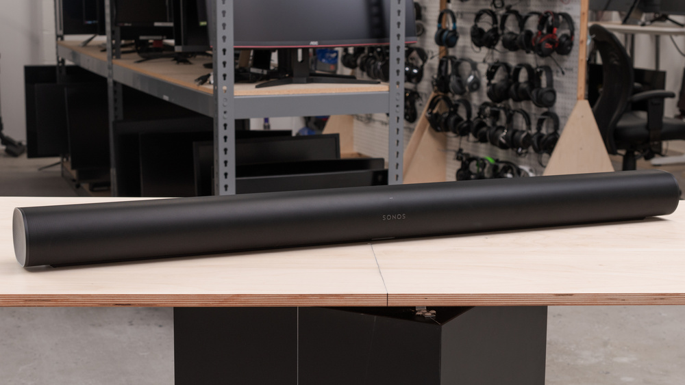 An image of the Sonos Arc soundbar in the RTINGS office.