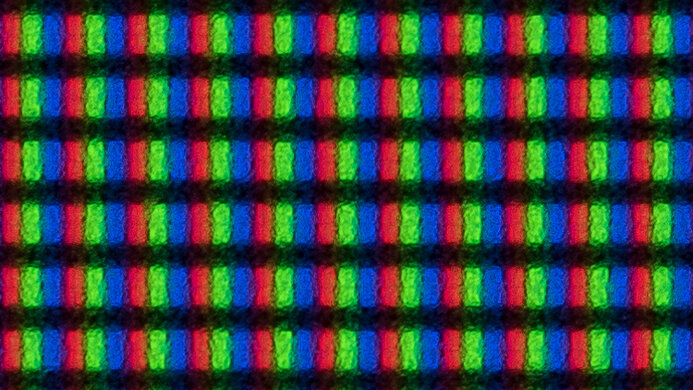 Pixels on the Dell S3422DWG.
